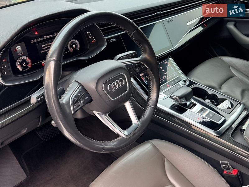 Внедорожник / Кроссовер Audi Q8 2019 в Киеве фото 11 Внедорожник / Кроссовер Audi Q8 2019 в Киеве