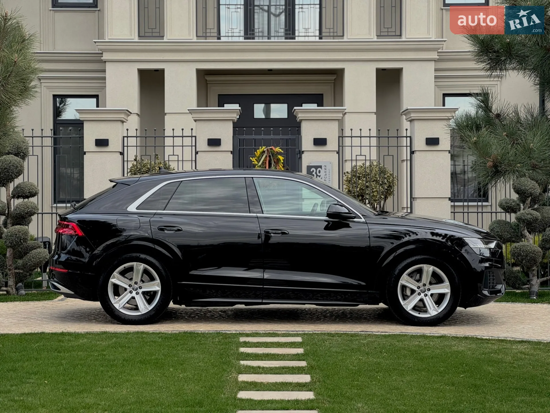 2020 Audi Q8 - мініатюра 9