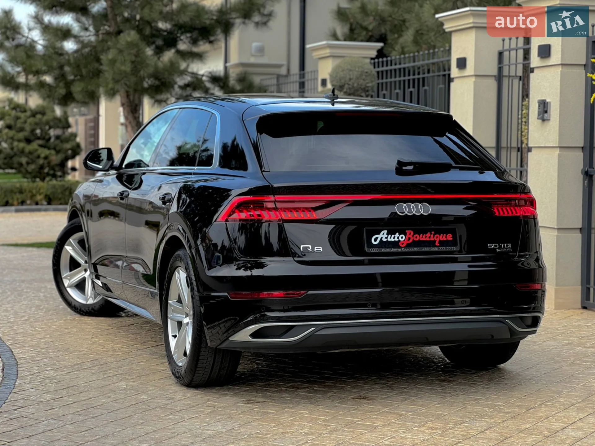2020 Audi Q8 - мініатюра 16