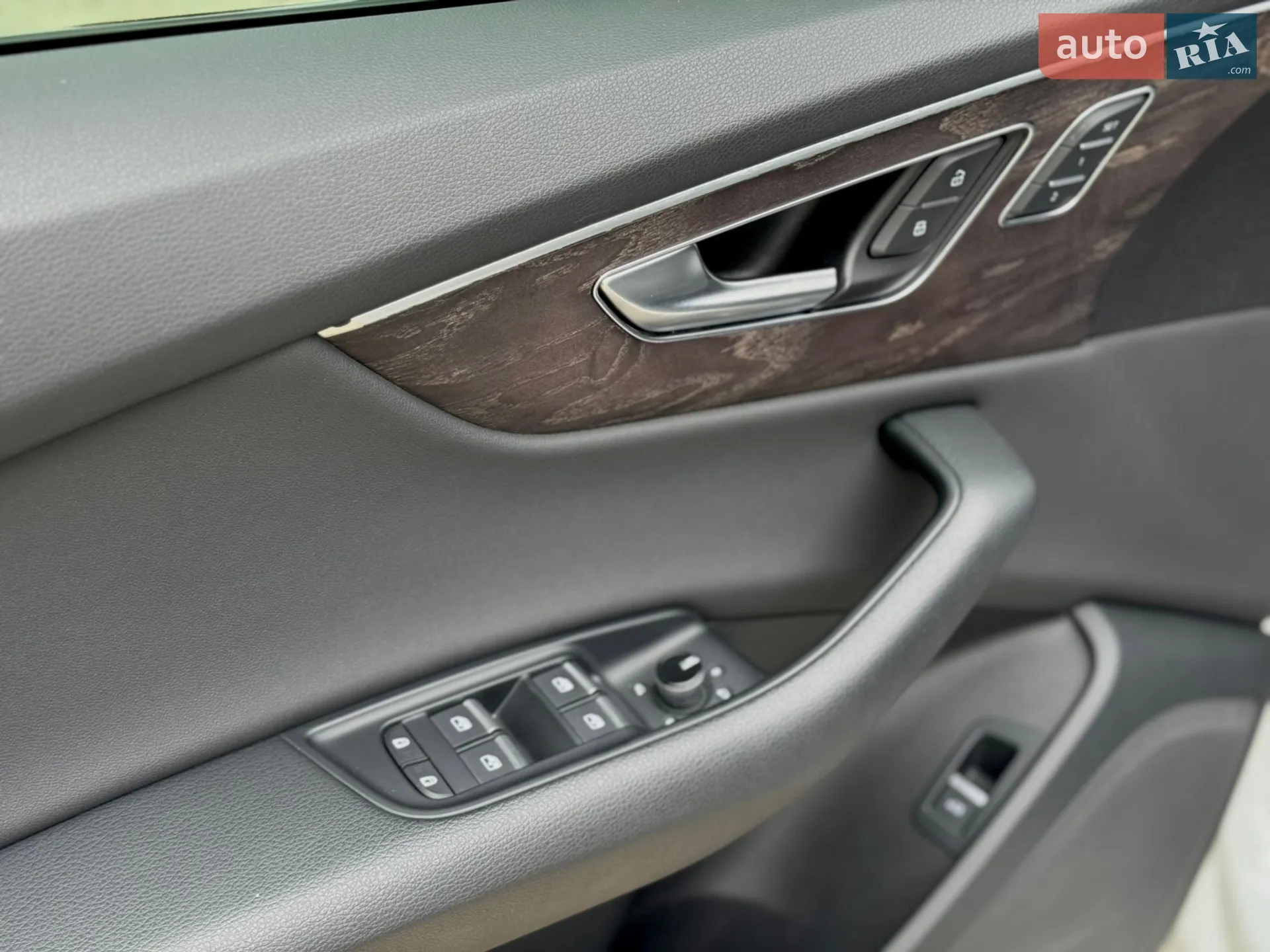 2019 Audi Q8 - мініатюра 32