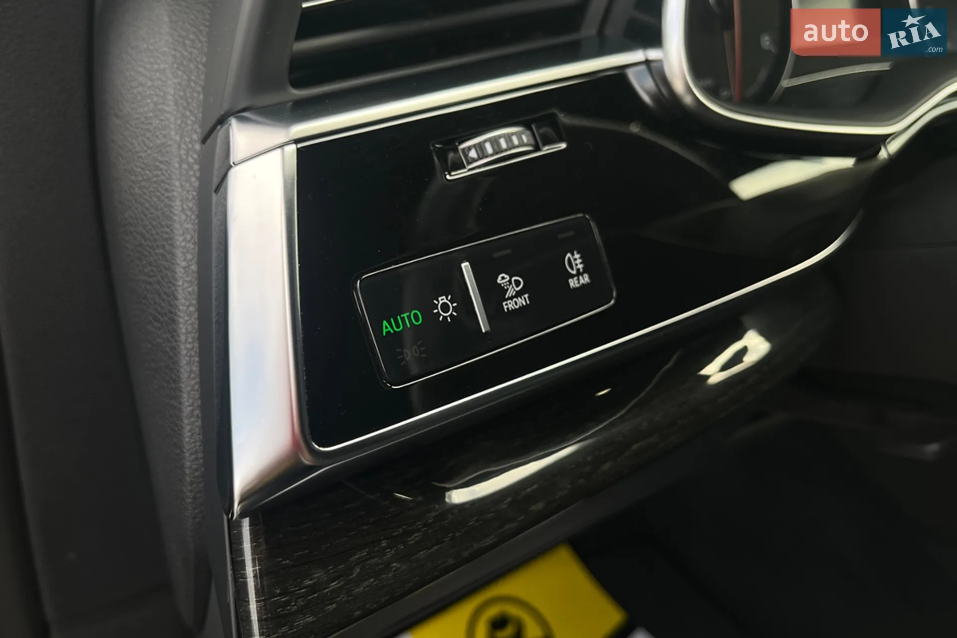 2019 Audi Q8 - мініатюра 13