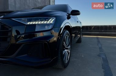 Внедорожник / Кроссовер Audi Q8 2021 в Киеве