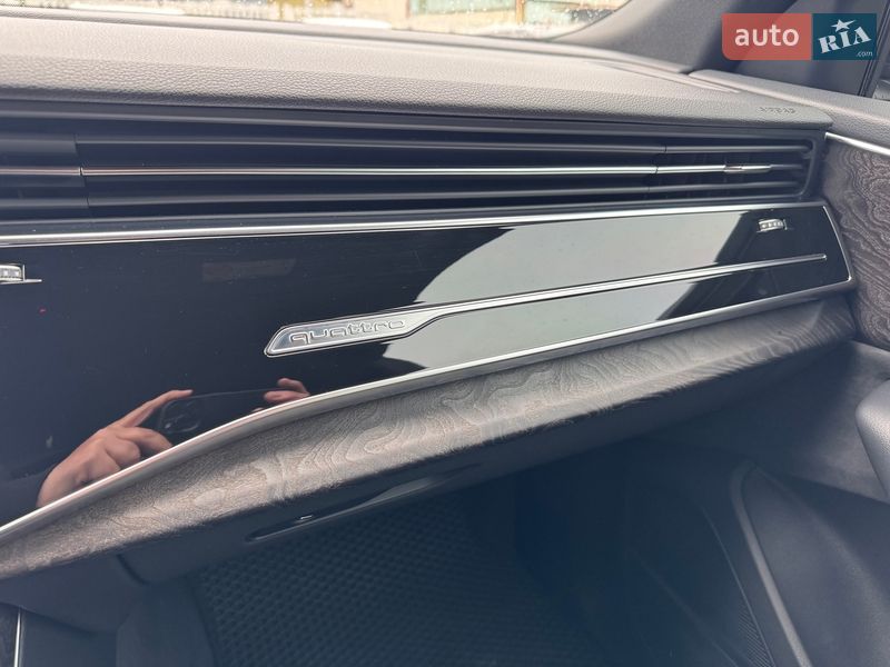 Позашляховик / Кросовер Audi Q8 2019 в Тернополі фото 71 Позашляховик / Кросовер Audi Q8 2019 в Тернополі