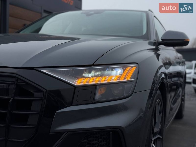 Позашляховик / Кросовер Audi Q8 2019 в Рівному