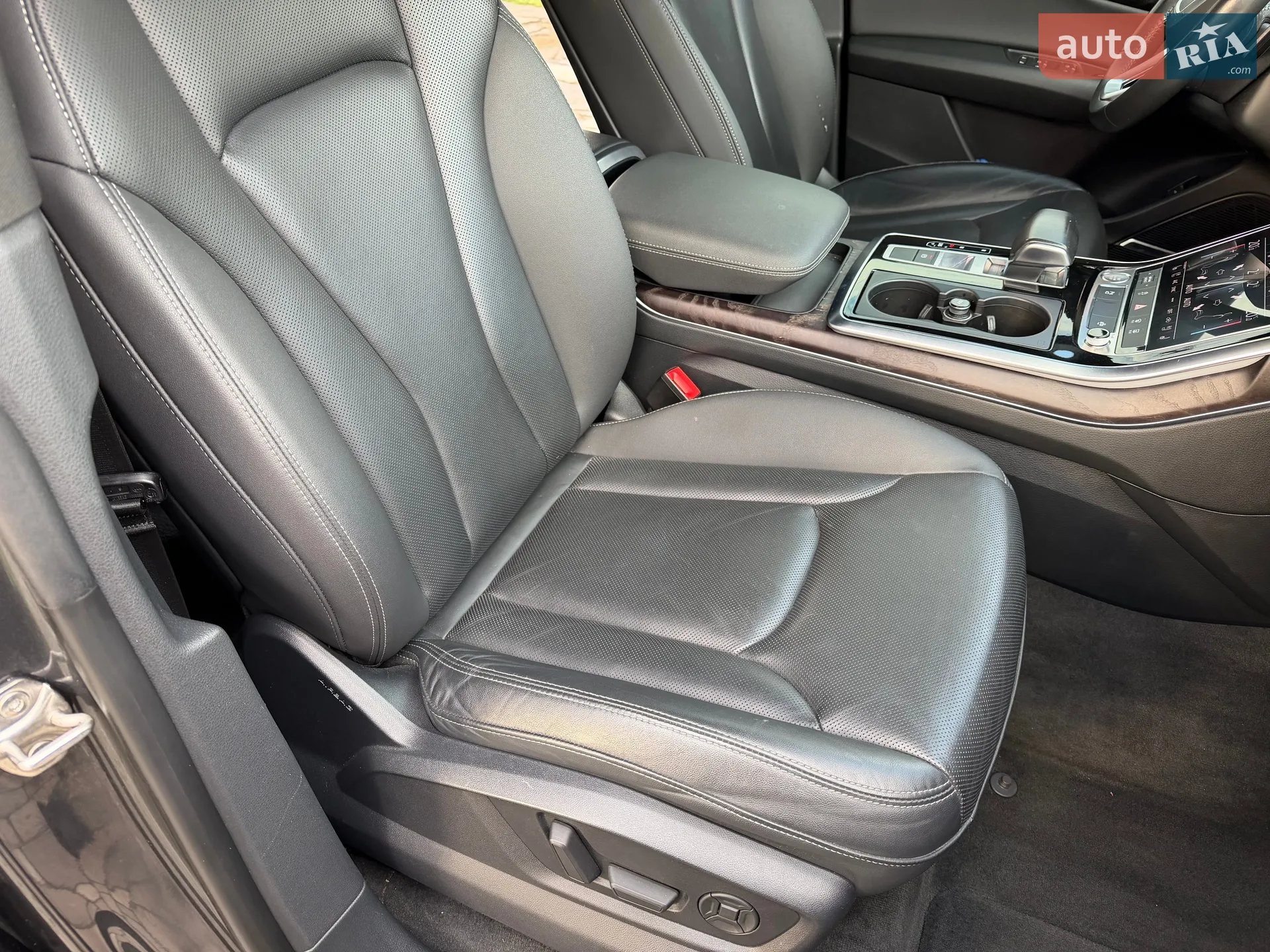 2018 Audi Q8 - мініатюра 23