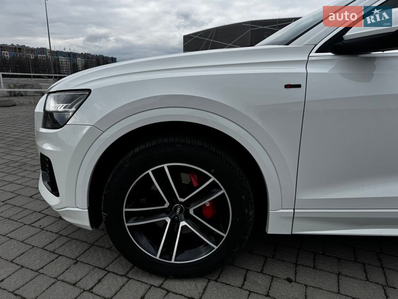 Внедорожник / Кроссовер Audi Q8 2018 в Львове фото 7 Внедорожник / Кроссовер Audi Q8 2018 в Львове