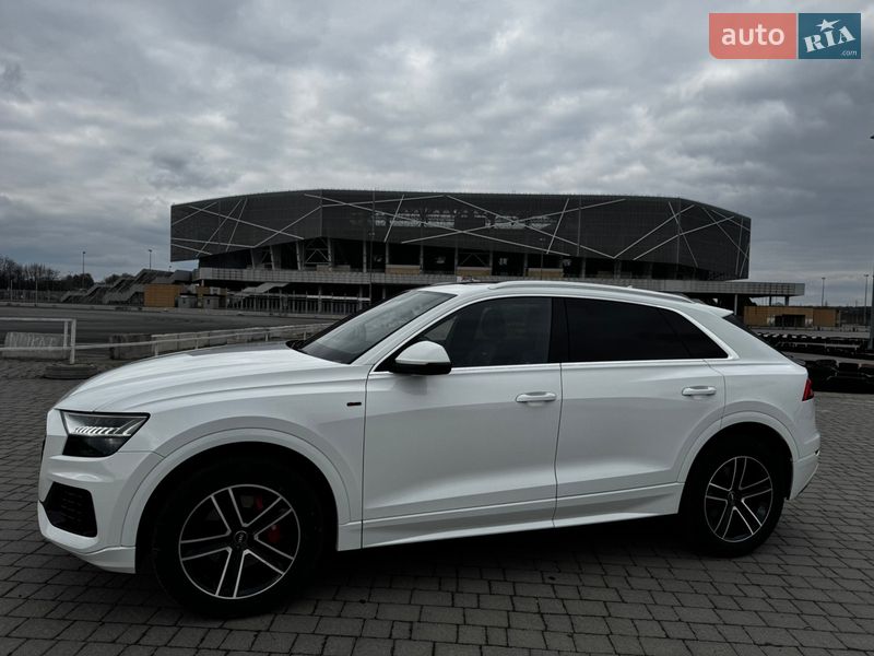 Внедорожник / Кроссовер Audi Q8 2018 в Львове фото 6 Внедорожник / Кроссовер Audi Q8 2018 в Львове