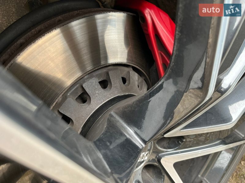 Позашляховик / Кросовер Audi Q8 2019 в Ковелі