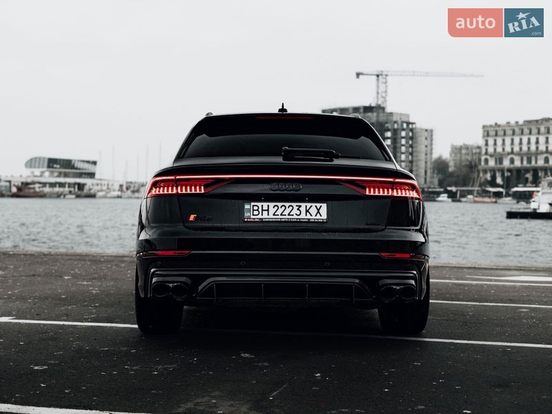 Позашляховик / Кросовер Audi Q8 2019 в Одесі