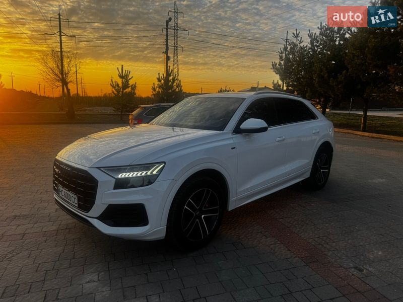 Внедорожник / Кроссовер Audi Q8 2018 в Львове