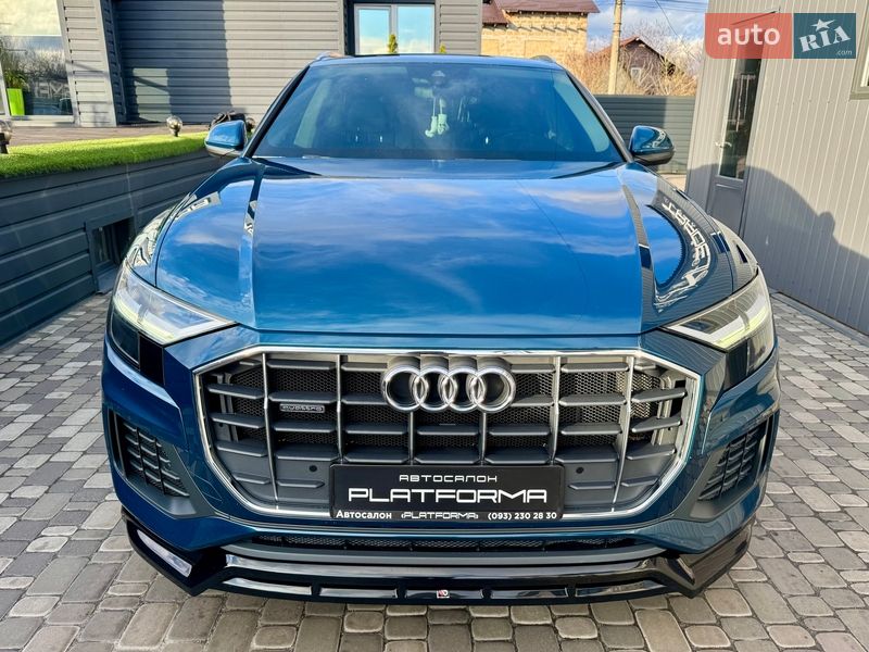Внедорожник / Кроссовер Audi Q8 2018 в Киеве