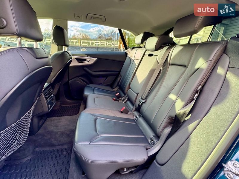 Внедорожник / Кроссовер Audi Q8 2018 в Киеве