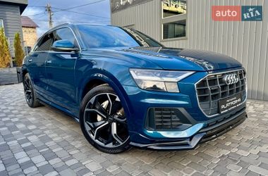 Внедорожник / Кроссовер Audi Q8 2018 в Киеве