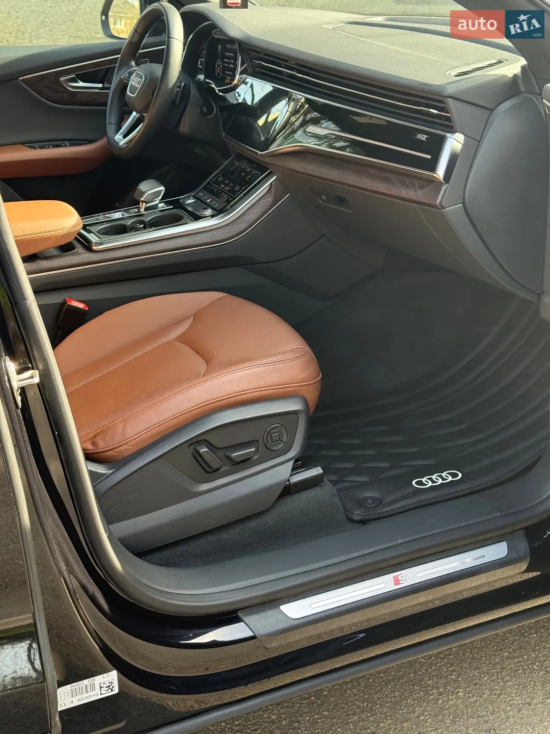 2020 Audi Q8 - мініатюра 12