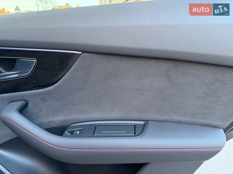 Позашляховик / Кросовер Audi Q8 2025 в Києві фото 33 Позашляховик / Кросовер Audi Q8 2025 в Києві
