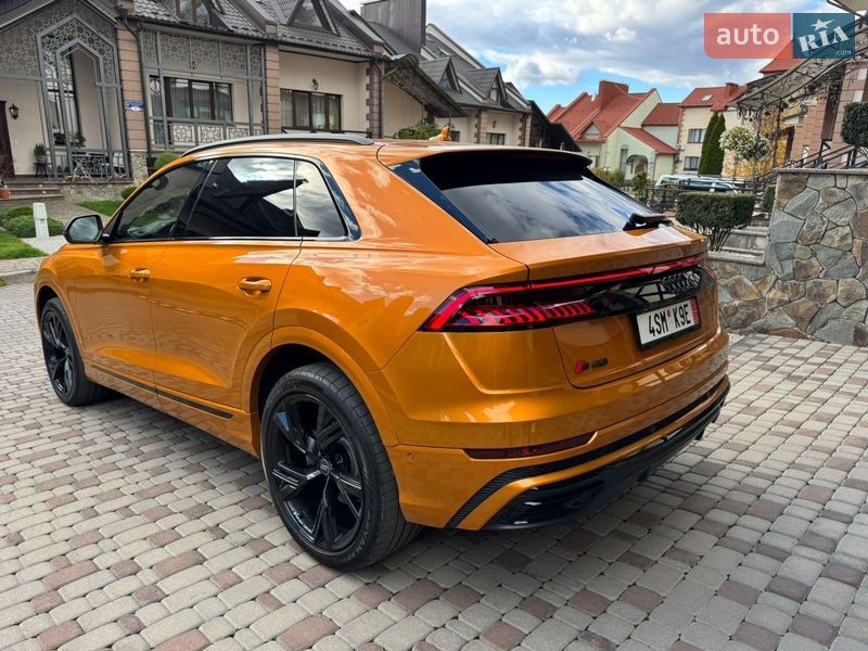 Внедорожник / Кроссовер Audi Q8 2020 в Черновцах