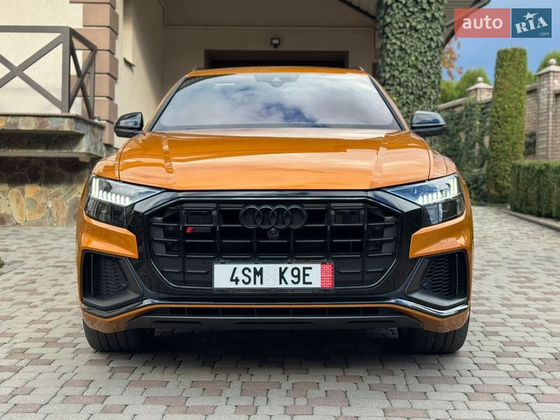 Внедорожник / Кроссовер Audi Q8 2020 в Черновцах