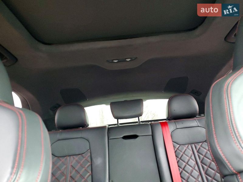 Внедорожник / Кроссовер Audi Q8 2025 в Киеве