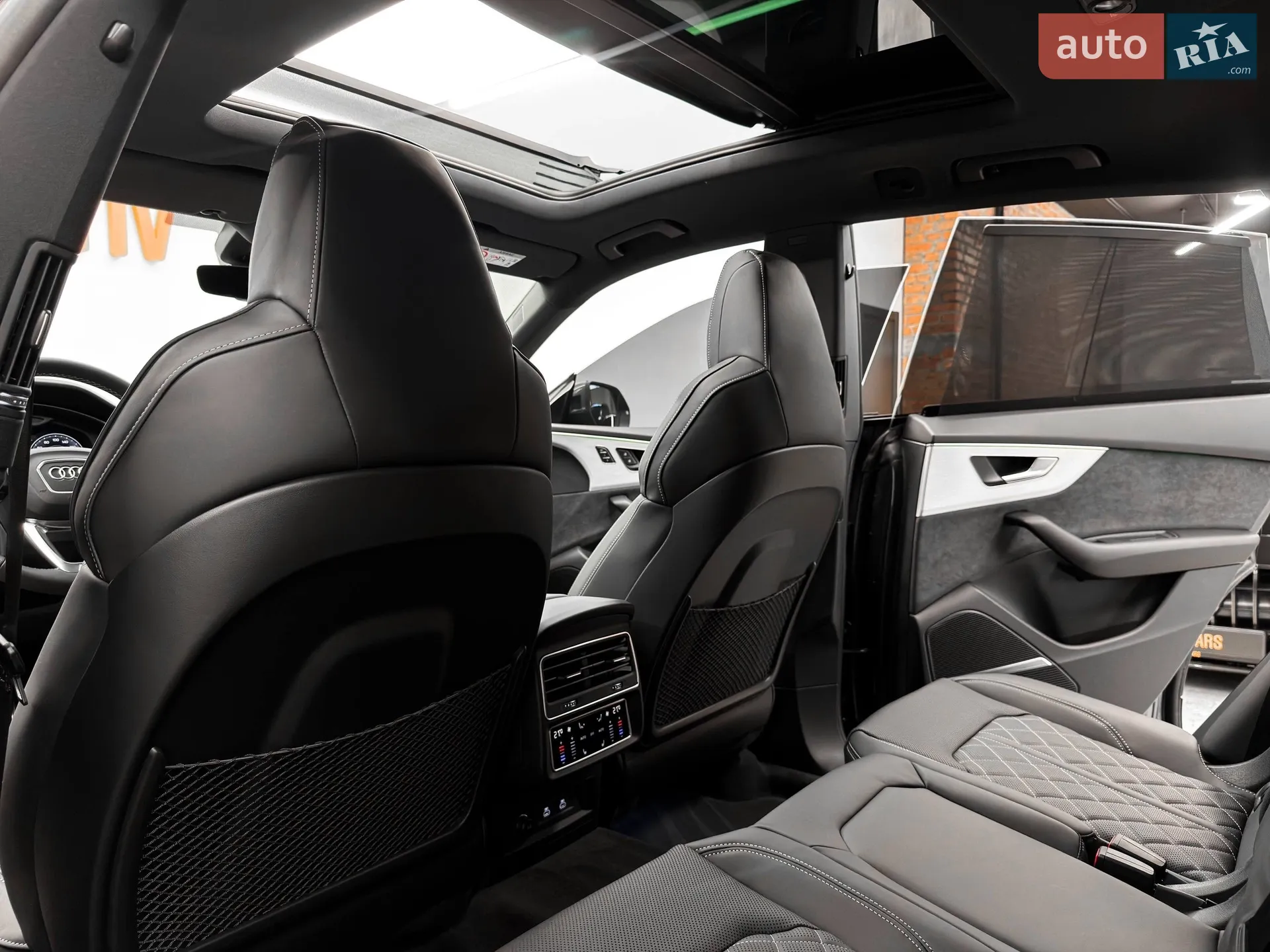 2026 Audi Q8 - мініатюра 48