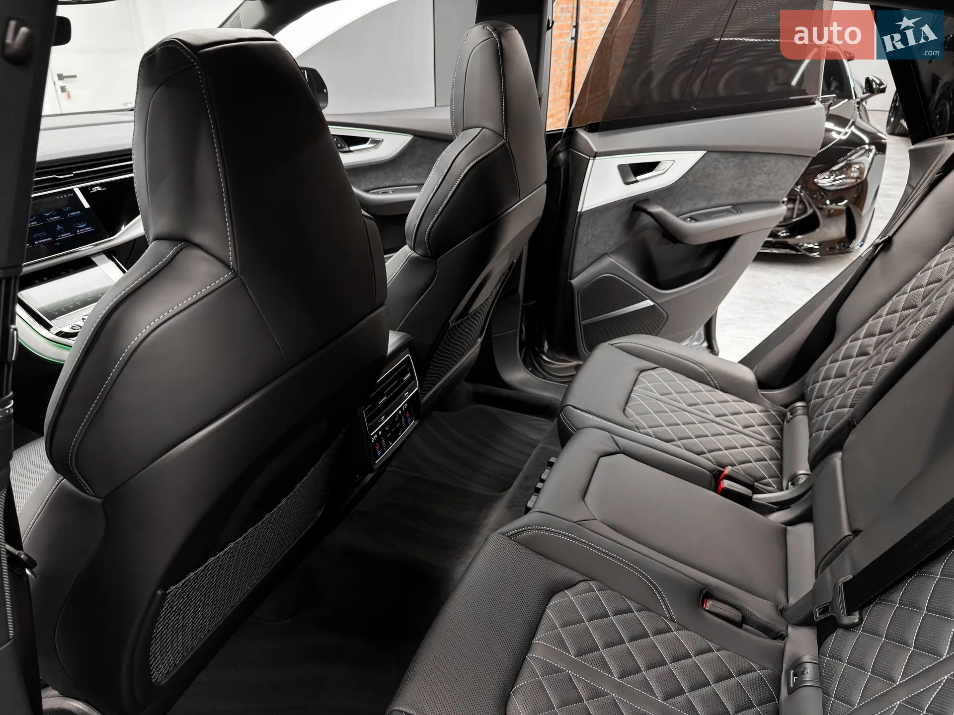 2026 Audi Q8 - мініатюра 50