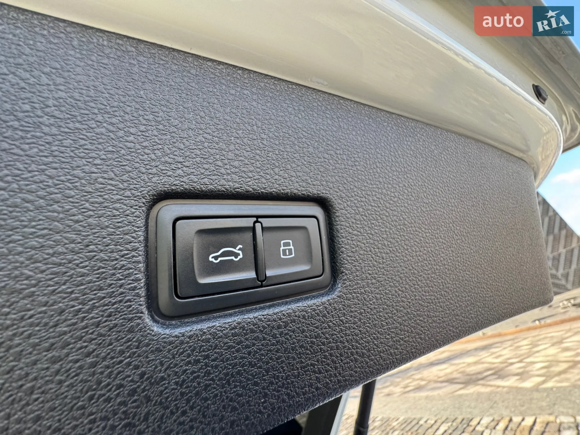 2019 Audi Q8 - мініатюра 50
