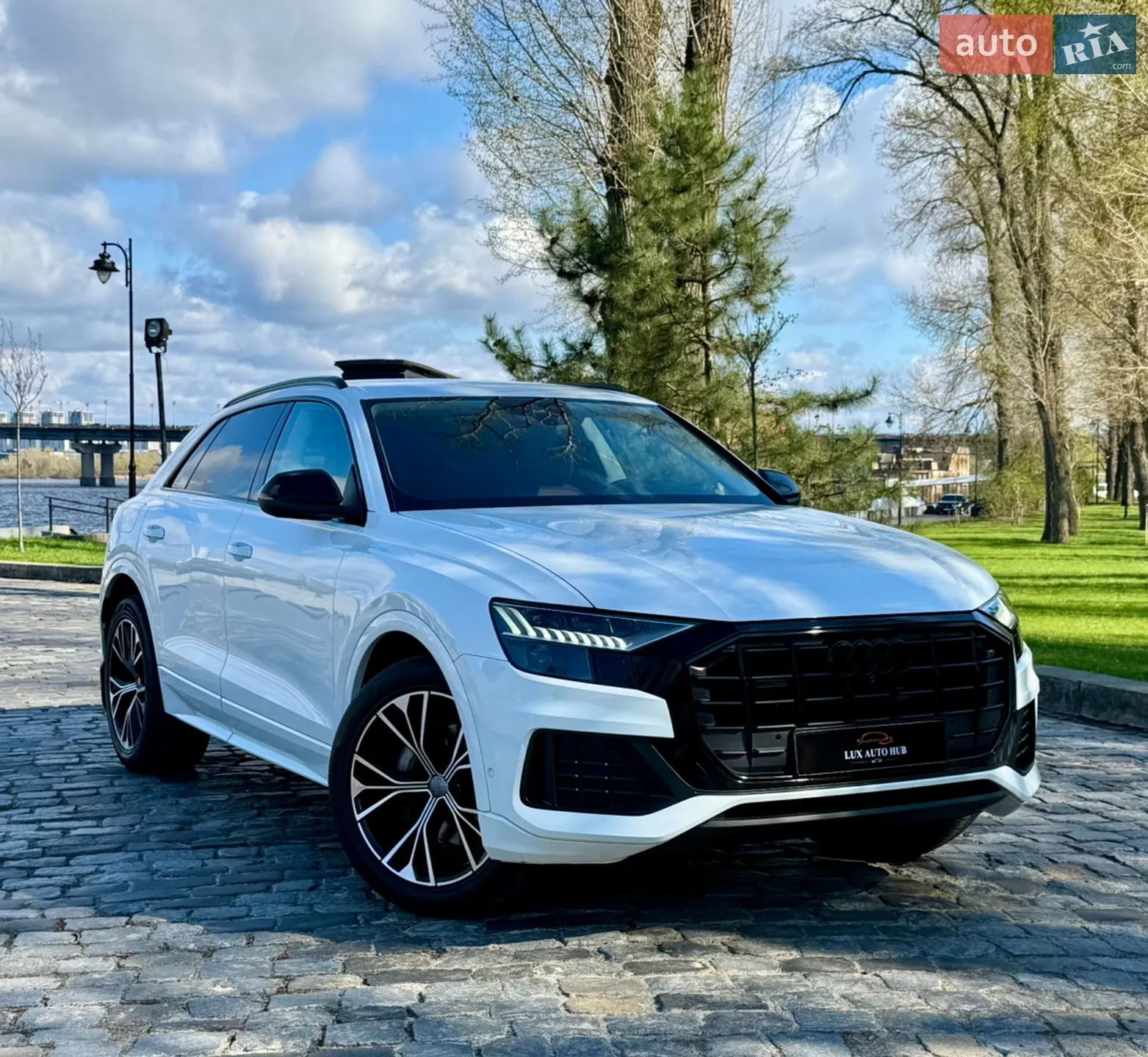 2019 Audi Q8 - мініатюра 159