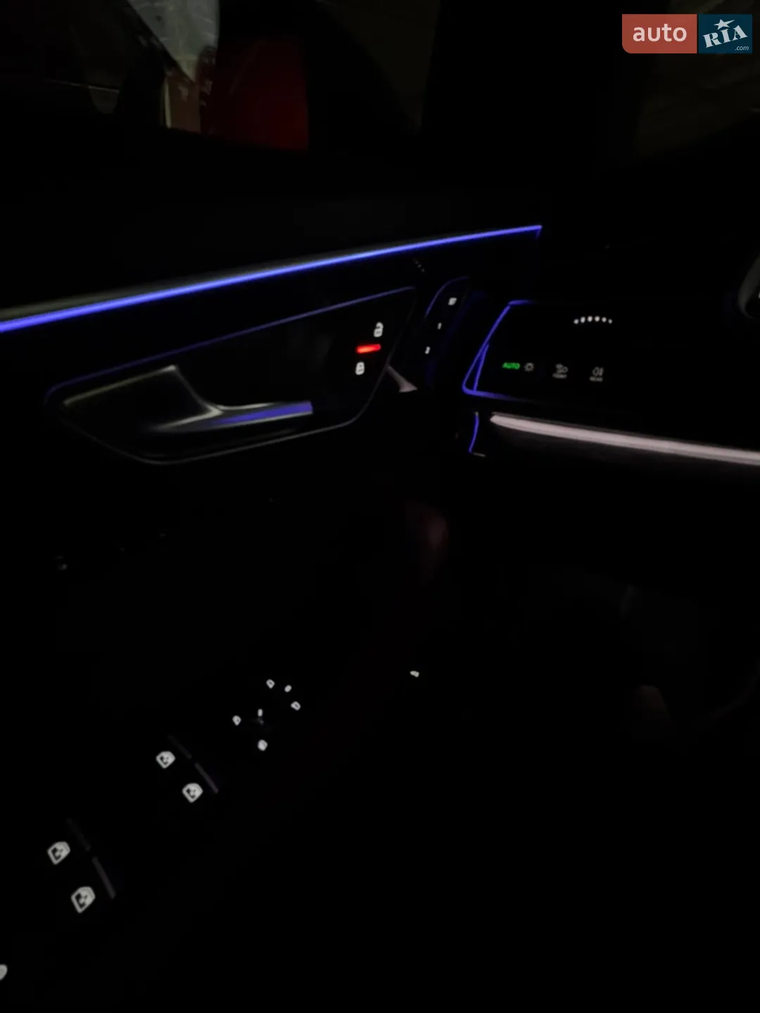 2019 Audi Q8 - мініатюра 173