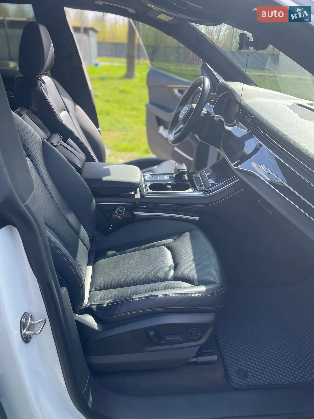 2019 Audi Q8 - мініатюра 17