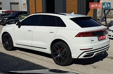 Внедорожник / Кроссовер Audi Q8 2023 в Житомире