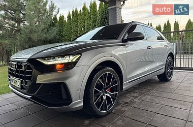 Внедорожник / Кроссовер Audi Q8 2019 в Киеве