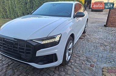 Внедорожник / Кроссовер Audi Q8 2019 в Полтаве
