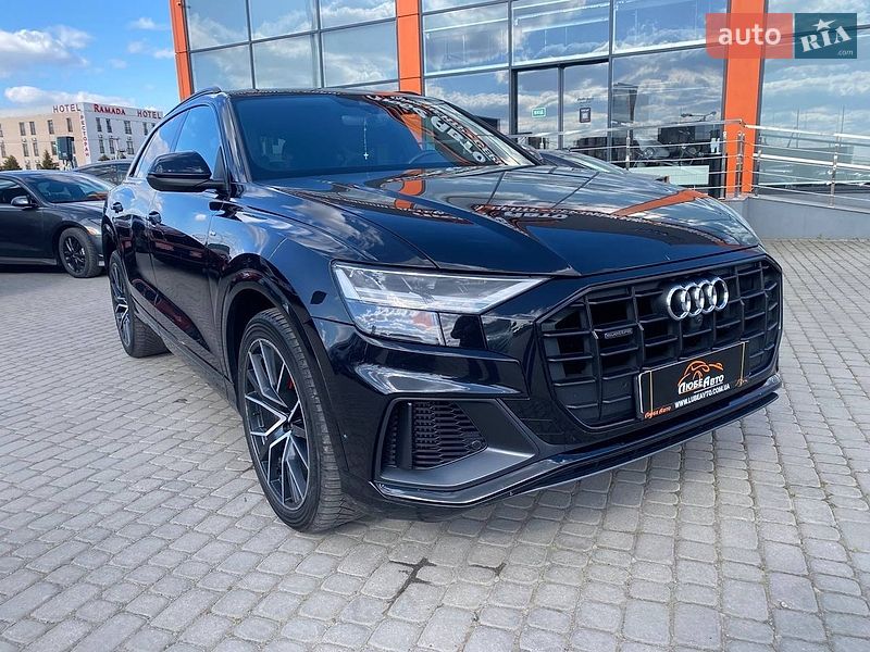 Audi Q8 2021