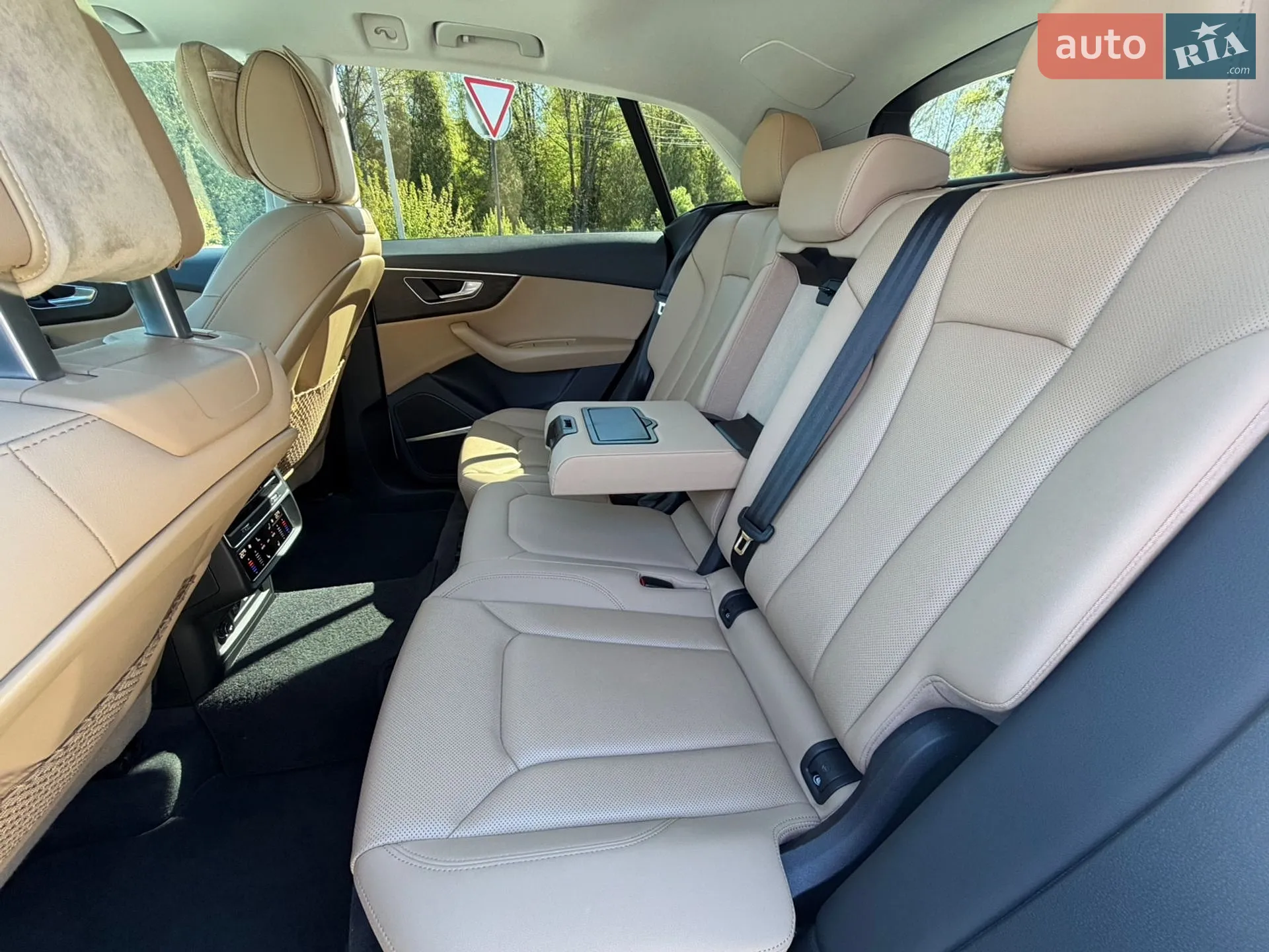 2020 Audi Q8 - мініатюра 34