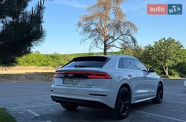 Внедорожник / Кроссовер Audi Q8 2018 в Ужгороде
