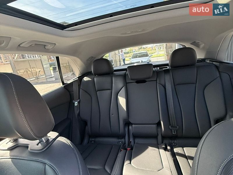 Внедорожник / Кроссовер Audi Q8 2018 в Ужгороде
