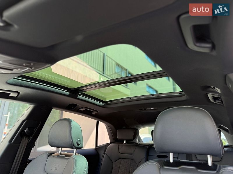 Внедорожник / Кроссовер Audi Q8 2025 в Львове