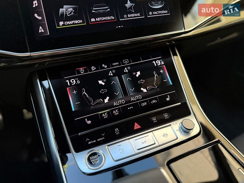 Внедорожник / Кроссовер Audi Q8 2025 в Львове