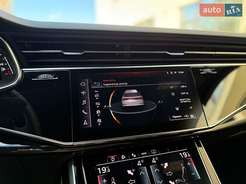 Внедорожник / Кроссовер Audi Q8 2025 в Львове