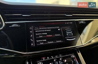 Внедорожник / Кроссовер Audi Q8 2025 в Львове
