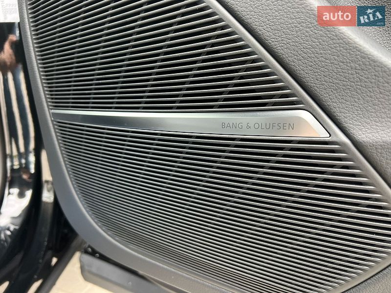 Внедорожник / Кроссовер Audi Q8 2026 в Полтаве