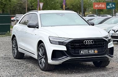 Внедорожник / Кроссовер Audi Q8 2019 в Бердичеве