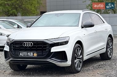 Внедорожник / Кроссовер Audi Q8 2019 в Бердичеве