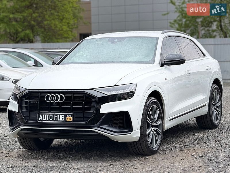Внедорожник / Кроссовер Audi Q8 2019 в Бердичеве