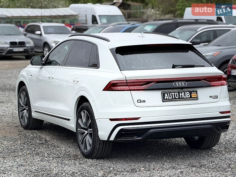 Внедорожник / Кроссовер Audi Q8 2019 в Бердичеве