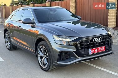 Внедорожник / Кроссовер Audi Q8 2021 в Полтаве