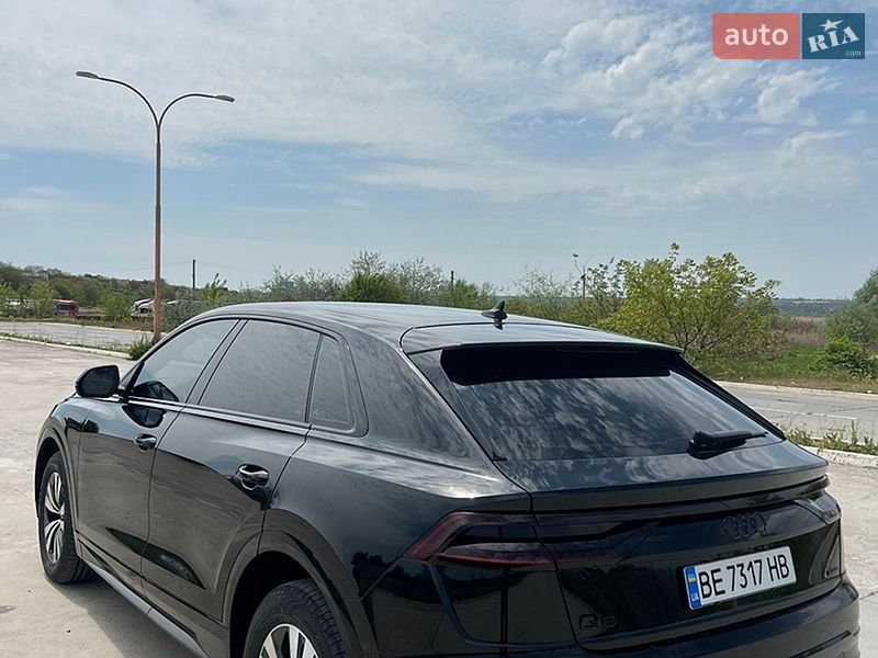 Внедорожник / Кроссовер Audi Q8 2022 в Новой Одессе