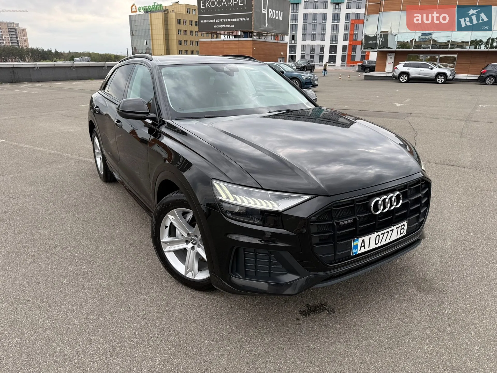 2020 Audi Q8 - мініатюра 2