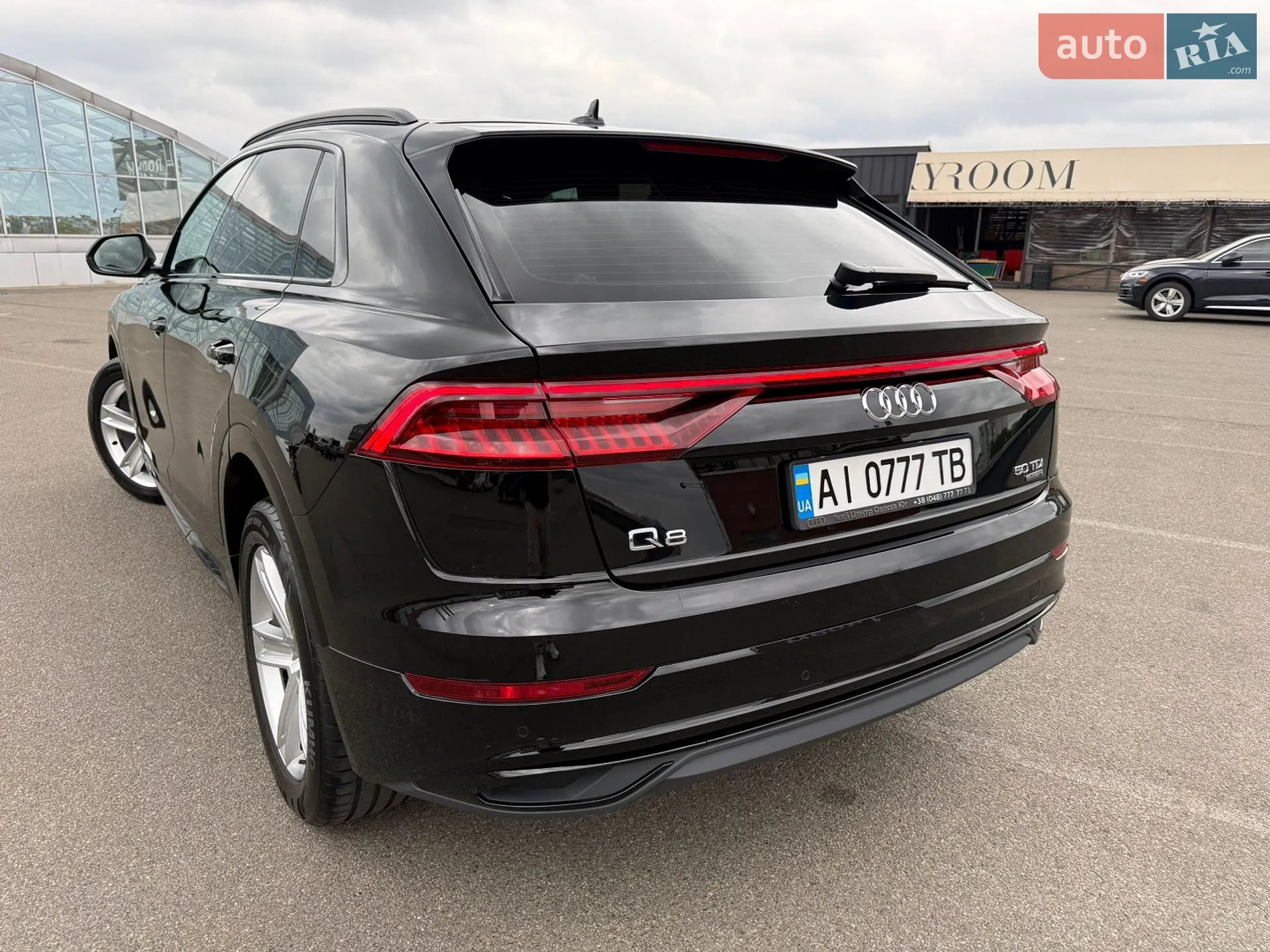 2020 Audi Q8 - мініатюра 8