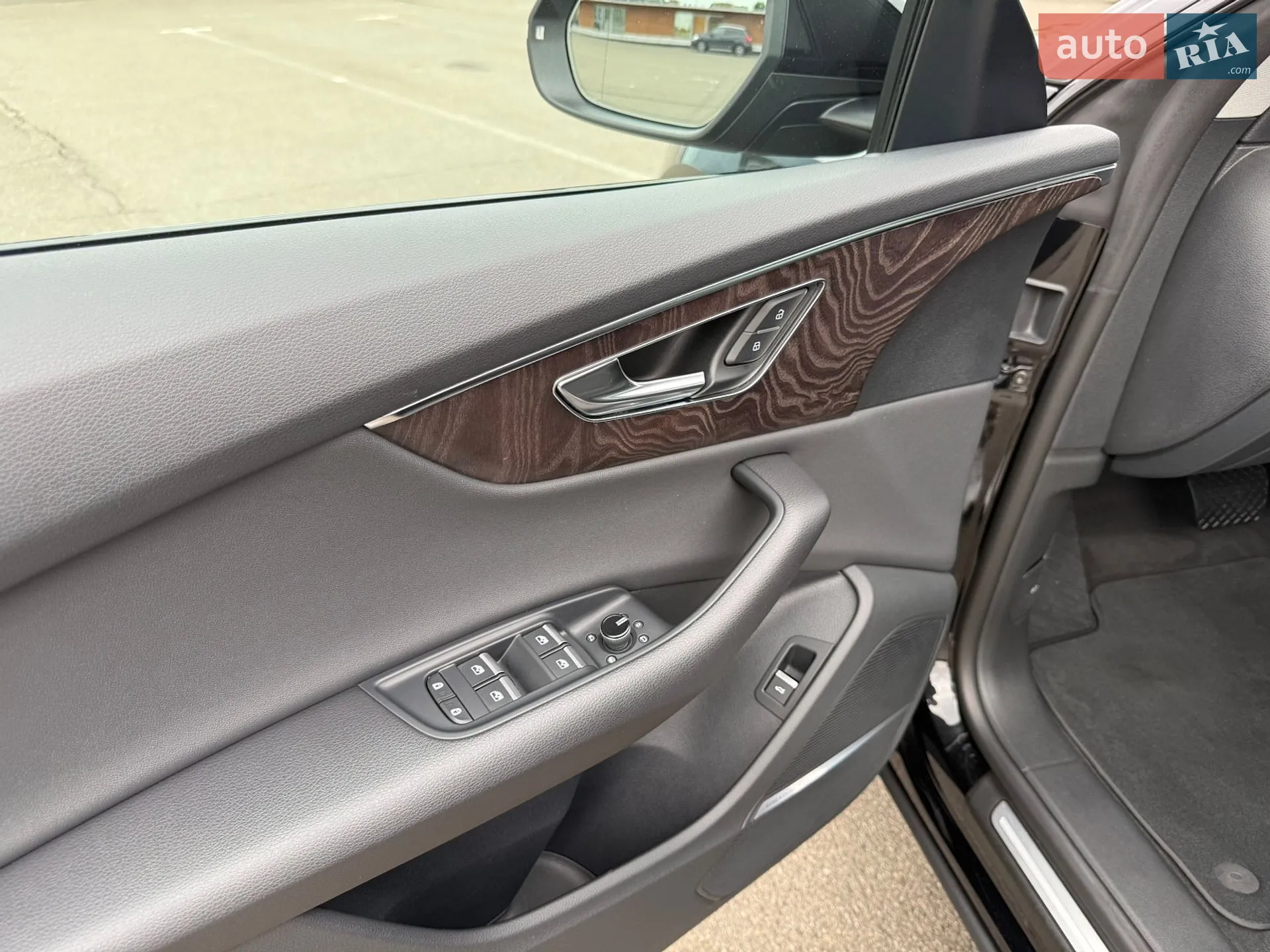 2020 Audi Q8 - мініатюра 24