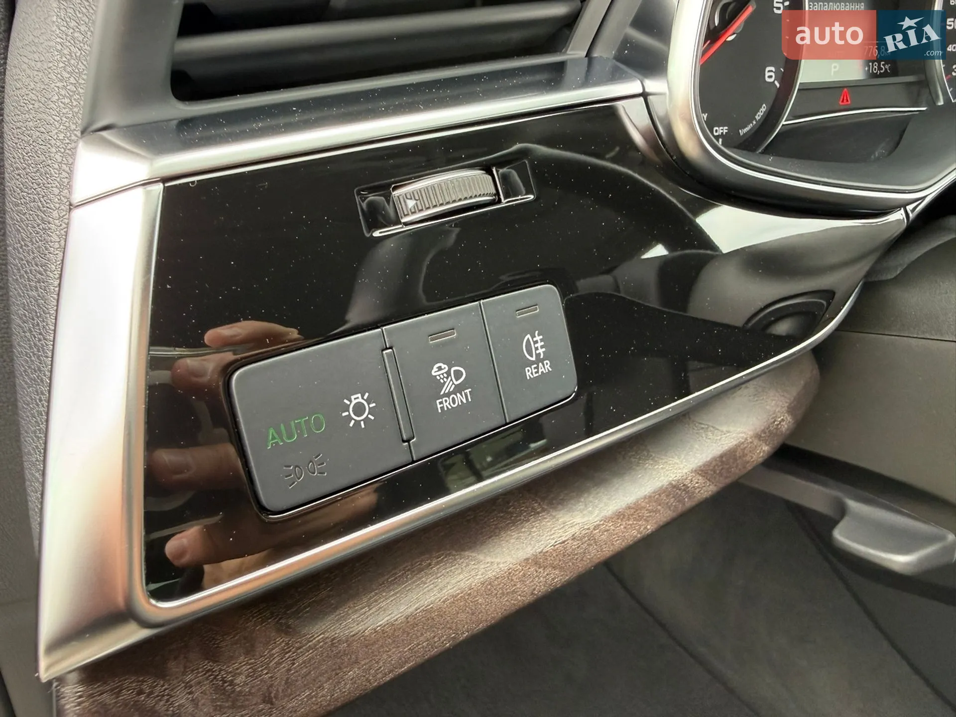 2020 Audi Q8 - мініатюра 33